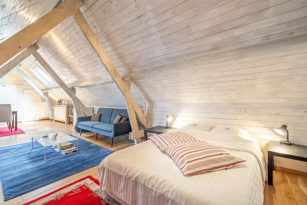 The Bruges Belfry View Apartment Екстериор снимка