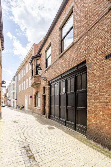The Bruges Belfry View Apartment Екстериор снимка